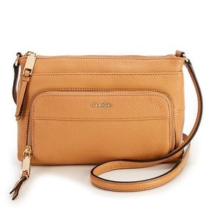 Calvin Klein Lily Pebble Crossbody